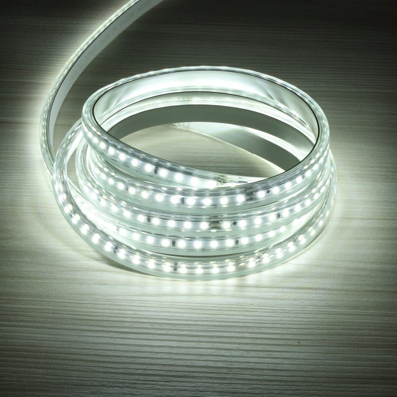 Bande LED 220V 8W/m coupée 20cm